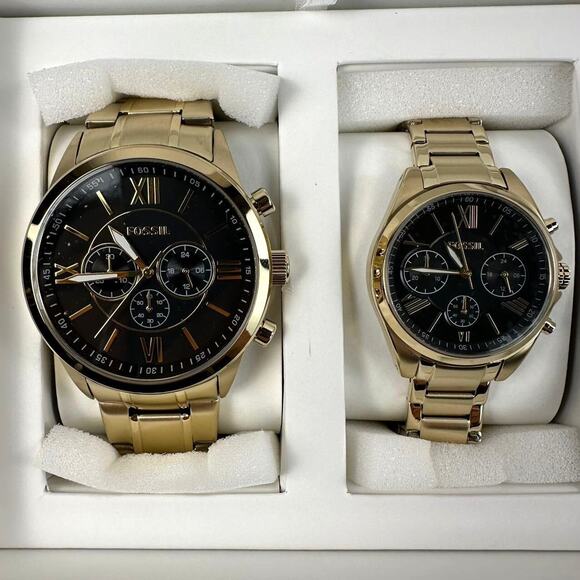 Fossil Couple Set His and Her Chronograph Gold-Tone Watch Gift Set BQ2400SET - Picture 2 of 10